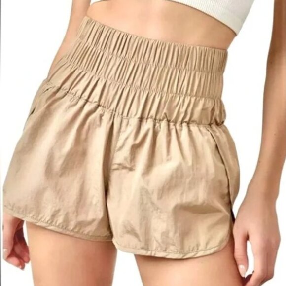 Free People Movement Way Home Shorts Crem Tan Neutral, size S - Picture 1 of 11